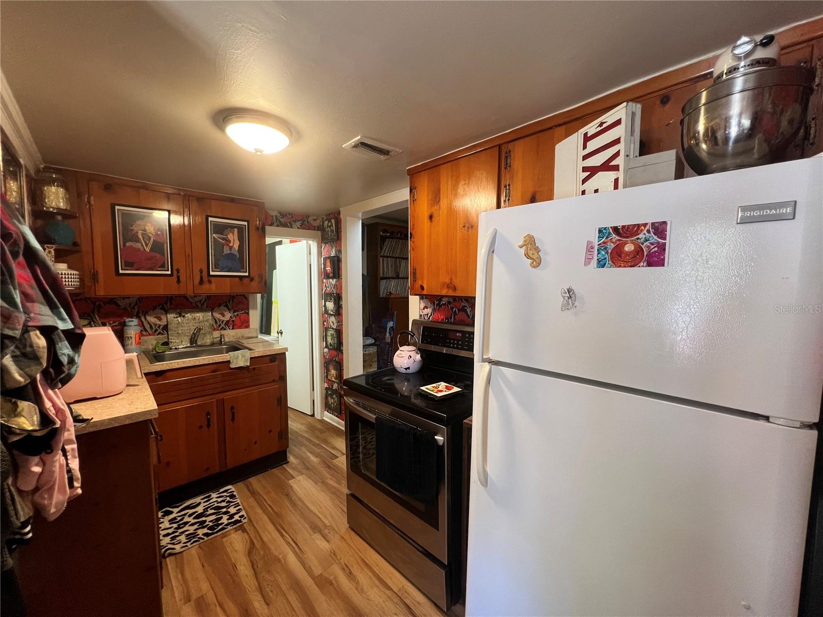 510 E ORANGE AVE, EUSTIS, FL, 32726