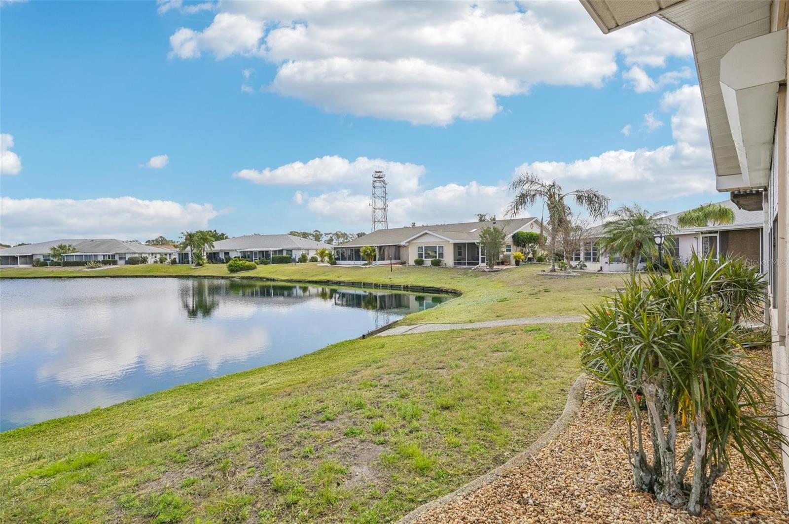 111 CACTUSFLOWER LN, SUN CITY CENTER, FL, 33573