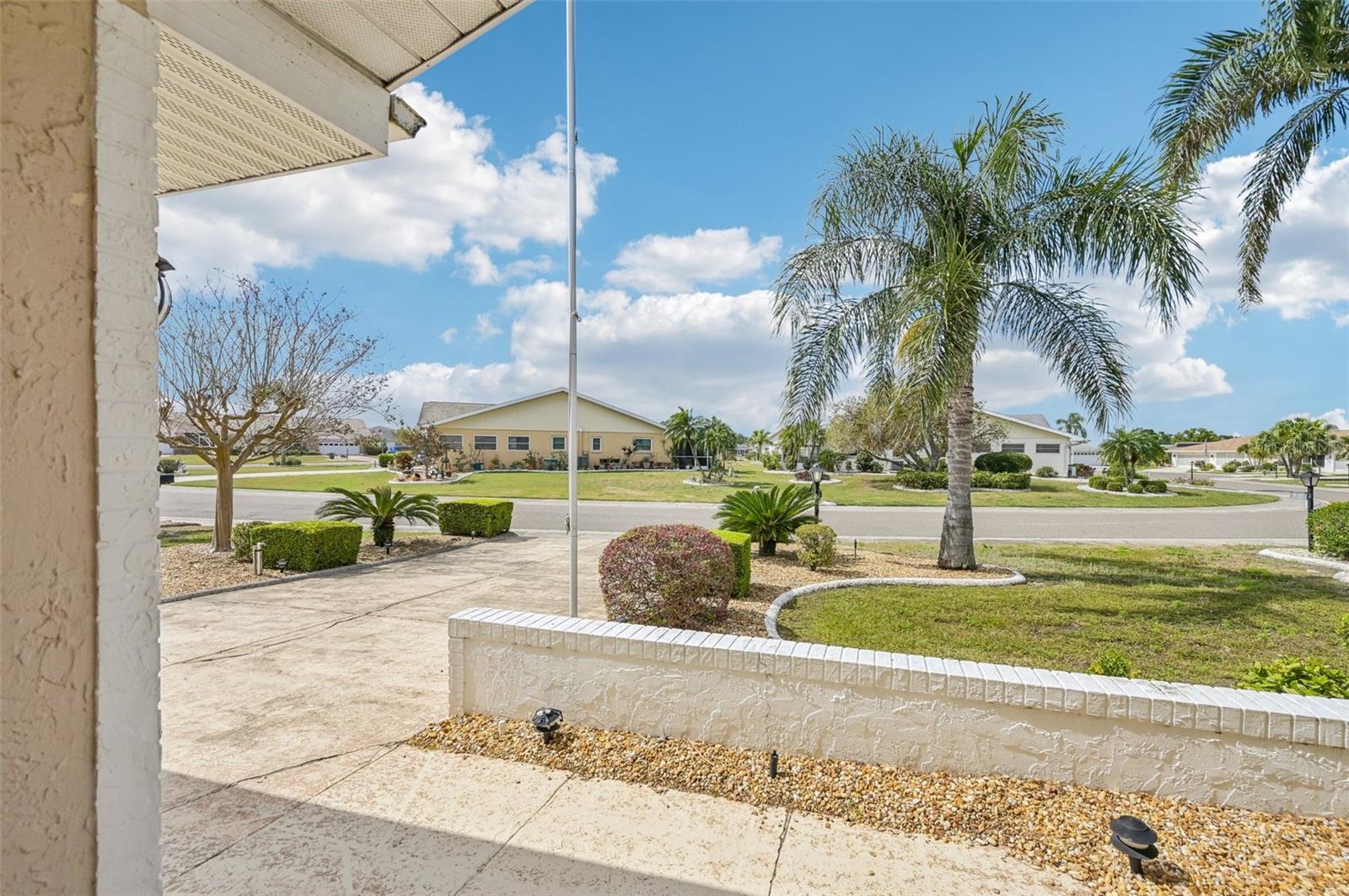 111 CACTUSFLOWER LN, SUN CITY CENTER, FL, 33573