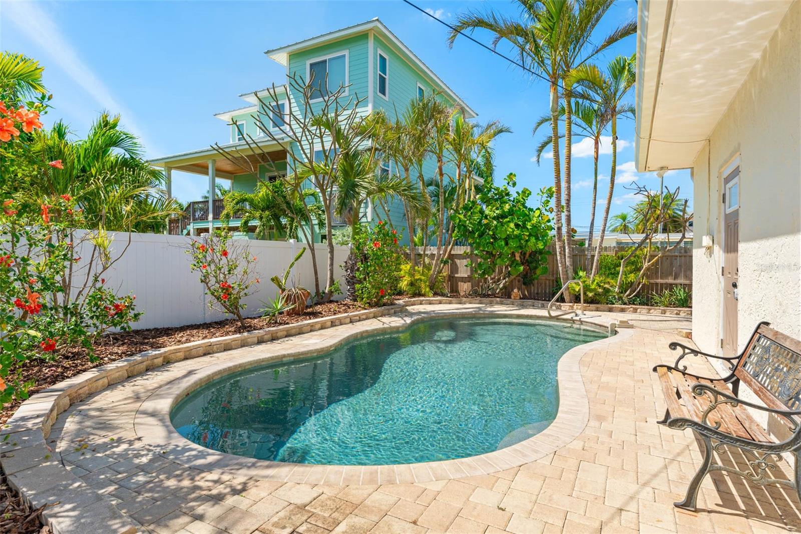 601 BOCA CIEGA ISLE DR, ST PETE BEACH, FL, 33706