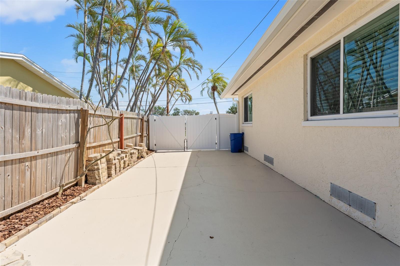 601 BOCA CIEGA ISLE DR, ST PETE BEACH, FL, 33706