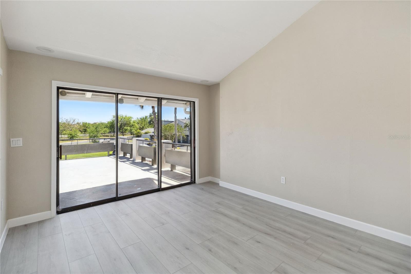 5210 CYPRESS CREEK DR, ORLANDO, FL, 32811