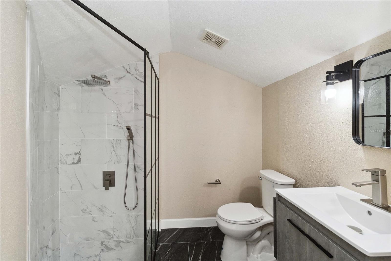 5210 CYPRESS CREEK DR, ORLANDO, FL, 32811