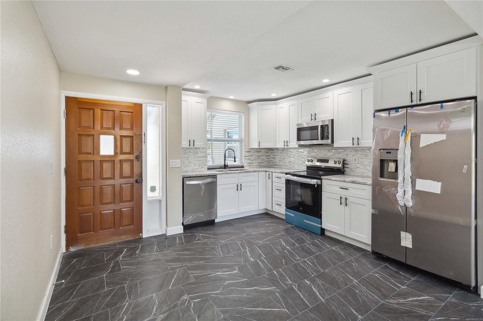 5210 CYPRESS CREEK DR, ORLANDO, FL, 32811