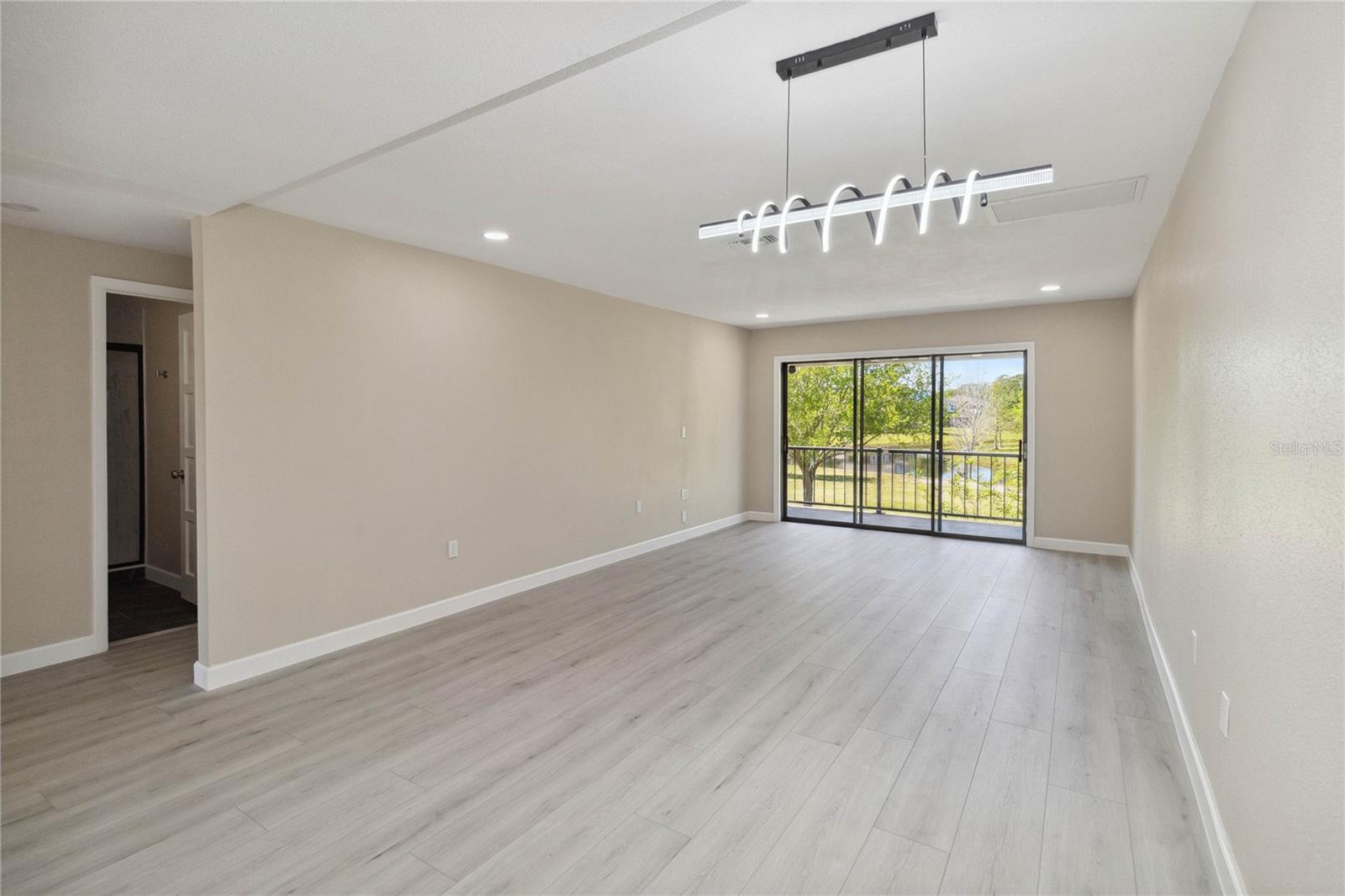 5210 CYPRESS CREEK DR, ORLANDO, FL, 32811