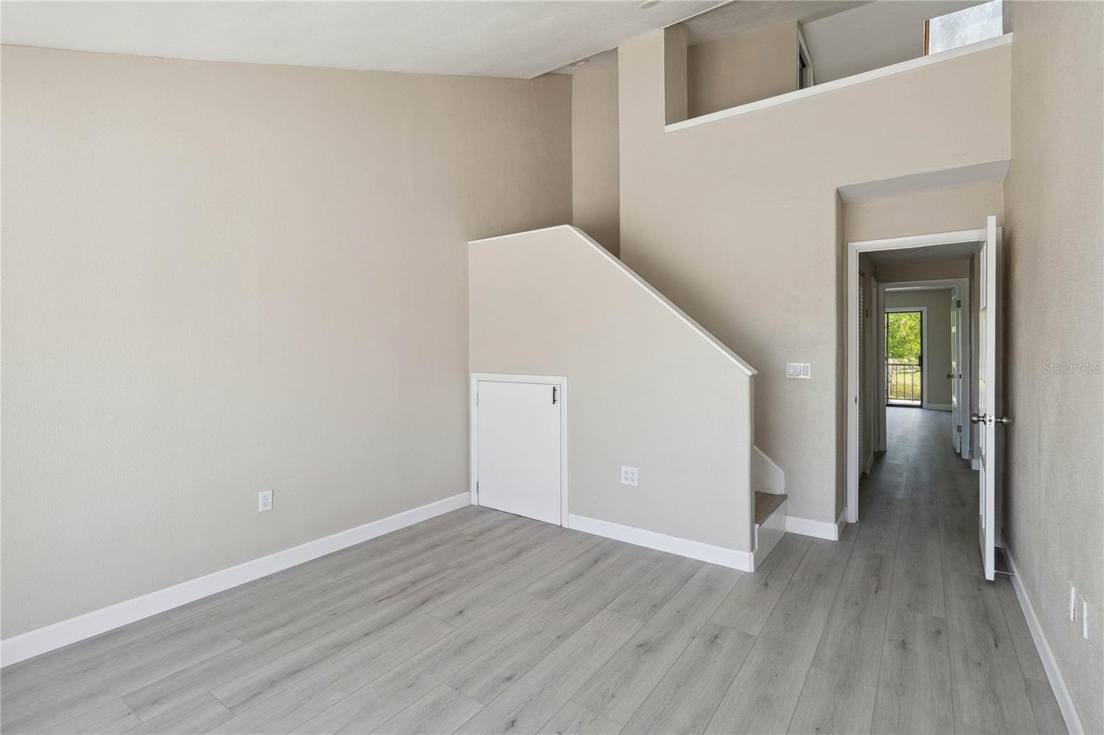 5210 CYPRESS CREEK DR, ORLANDO, FL, 32811