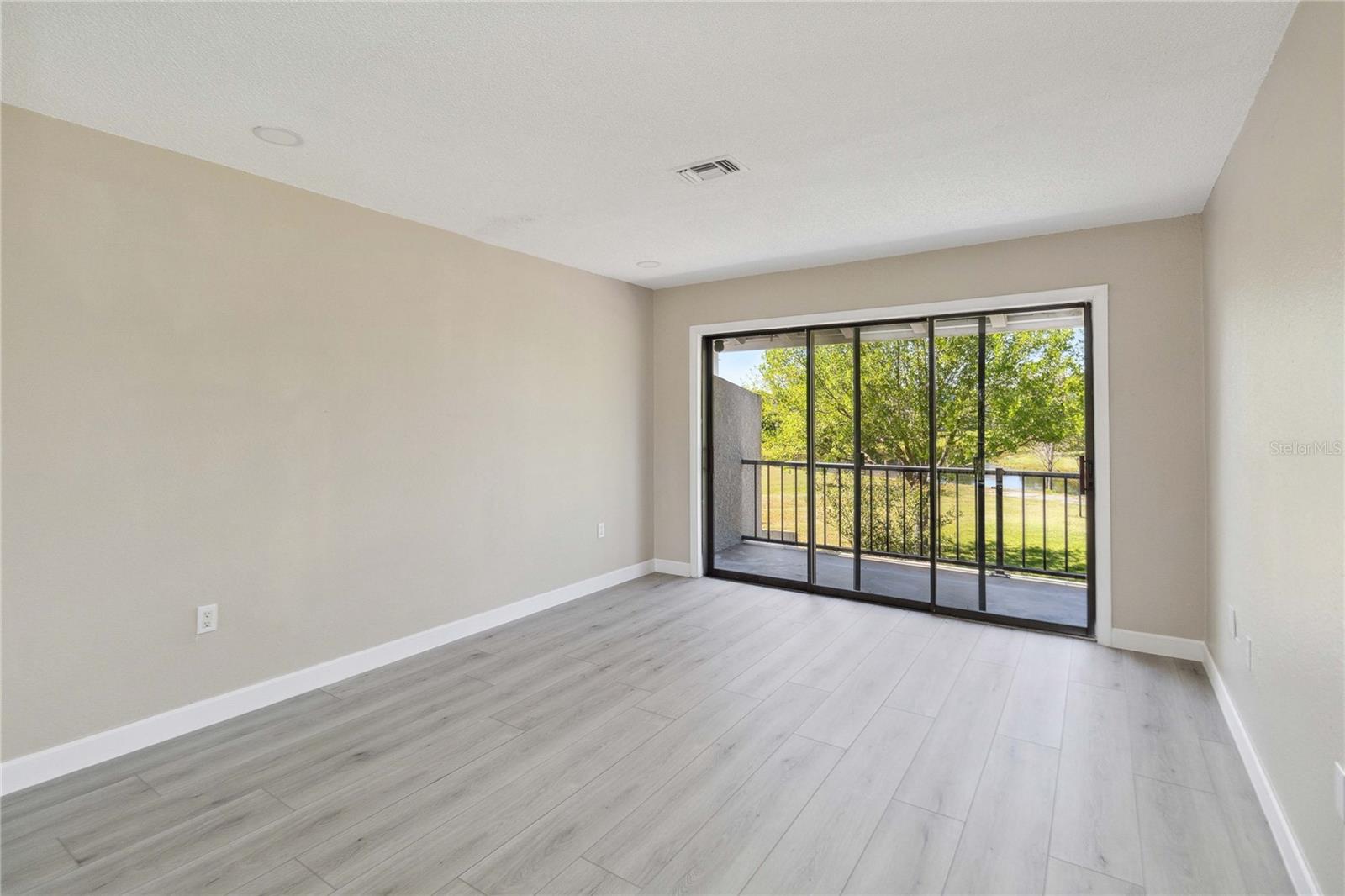 5210 CYPRESS CREEK DR, ORLANDO, FL, 32811