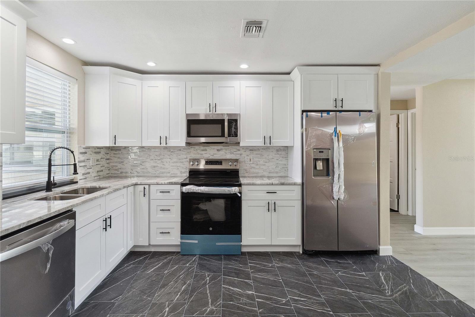 5210 CYPRESS CREEK DR, ORLANDO, FL, 32811