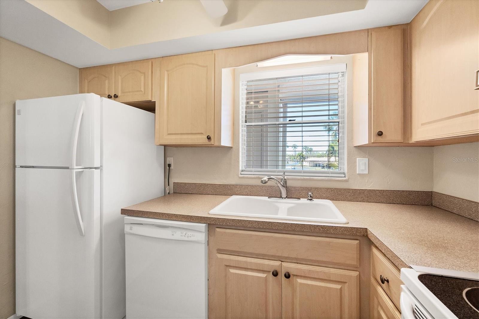 2839 SWIFTON DR #28, SARASOTA, FL, 34231