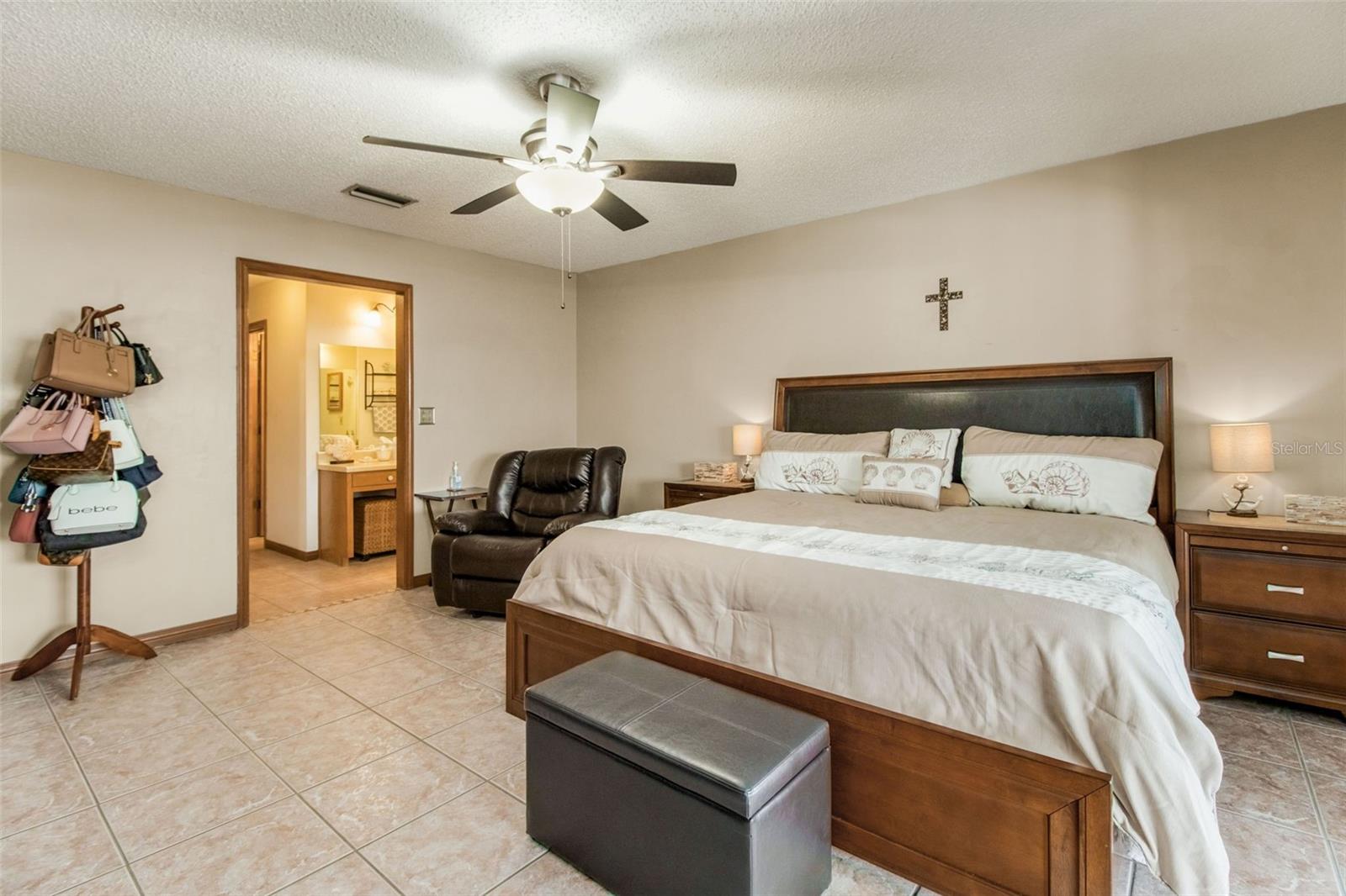 5921 ROBLE LOMA DR, PENSACOLA, FL, 32526