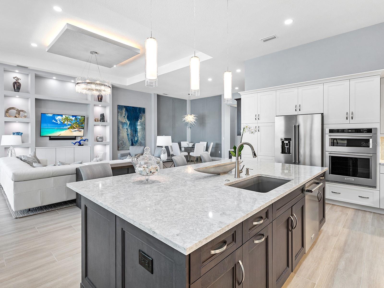 8335 SEA GLASS CT, SARASOTA, FL, 34240