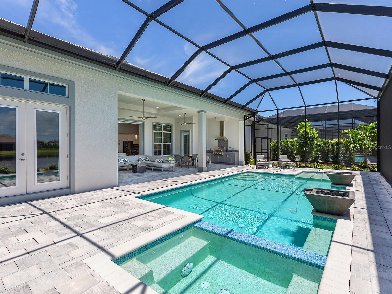 8335 SEA GLASS CT, SARASOTA, FL, 34240