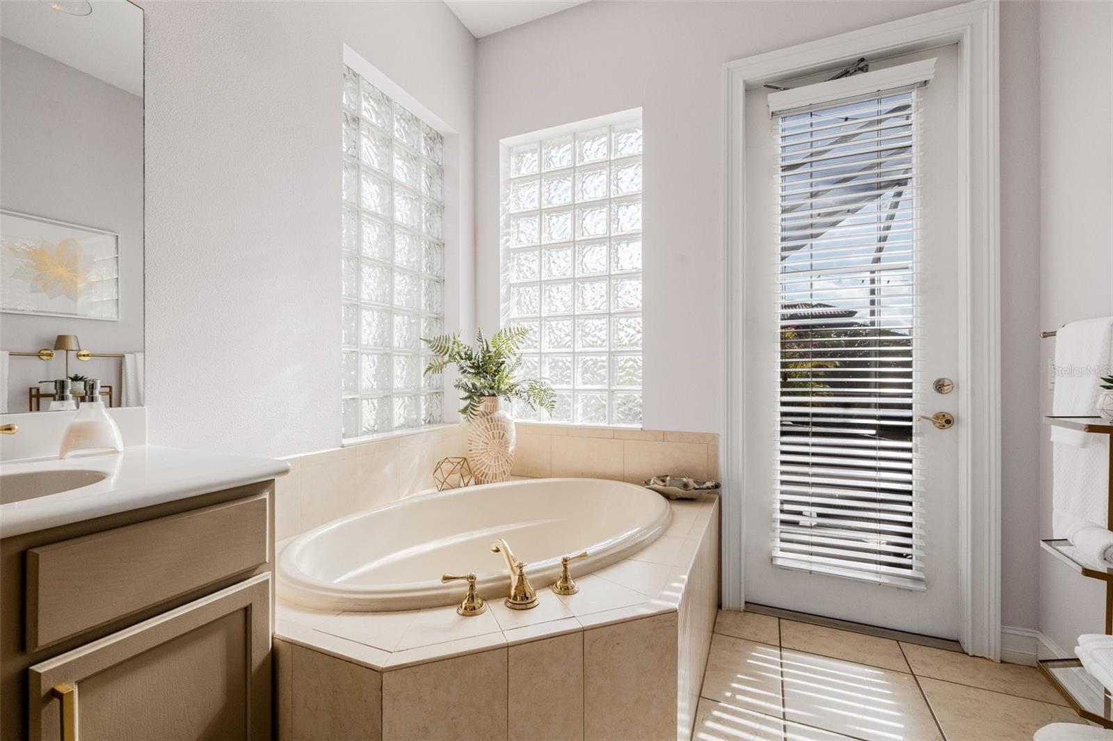 308 8TH AVE E, PALMETTO, FL, 34221