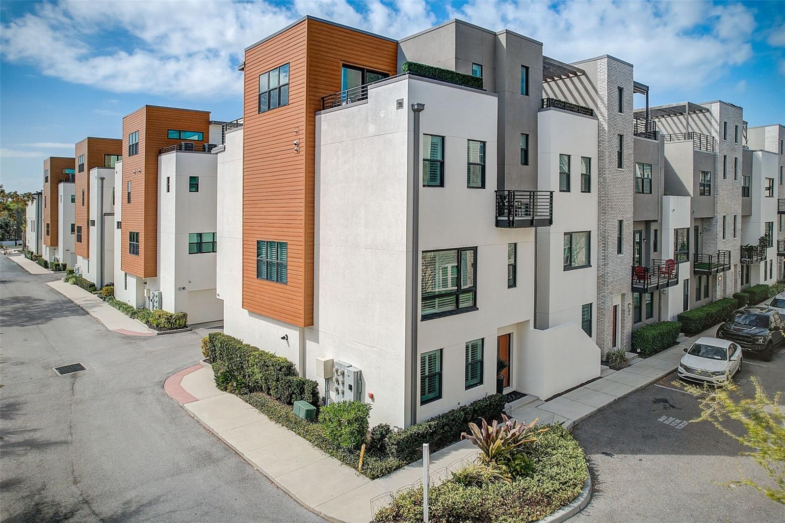2511 N GRADY AVE #82, TAMPA, FL, 33607
