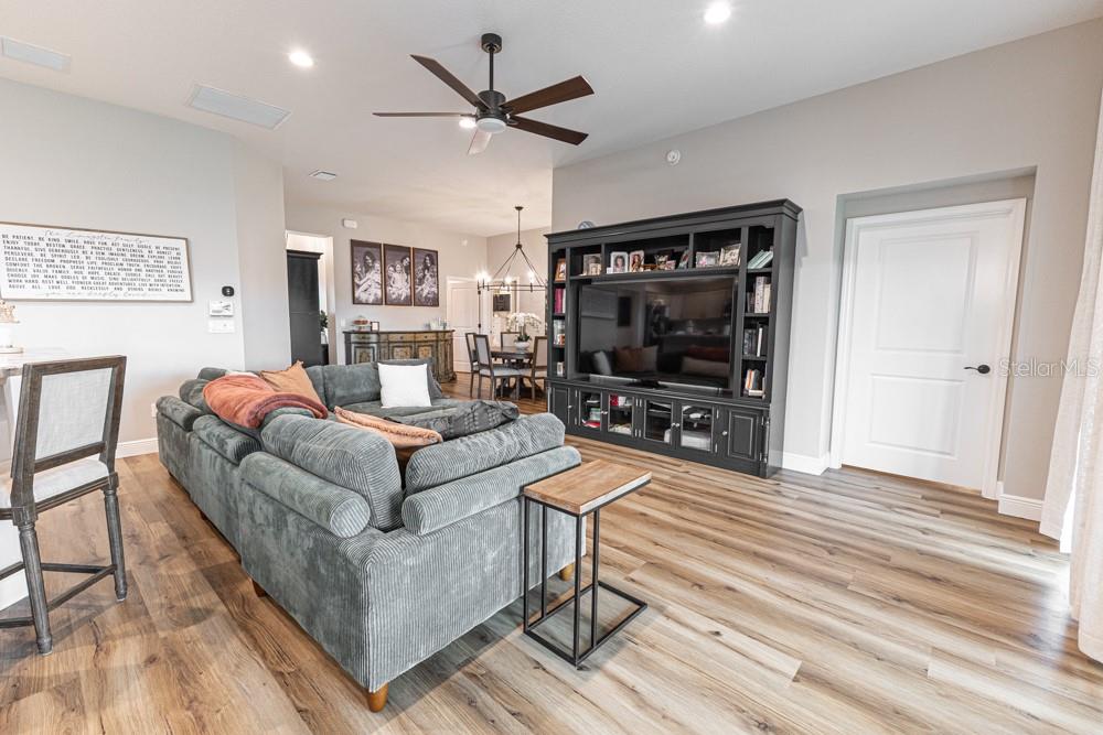 3273 DZURO DR, OXFORD, FL, 34484