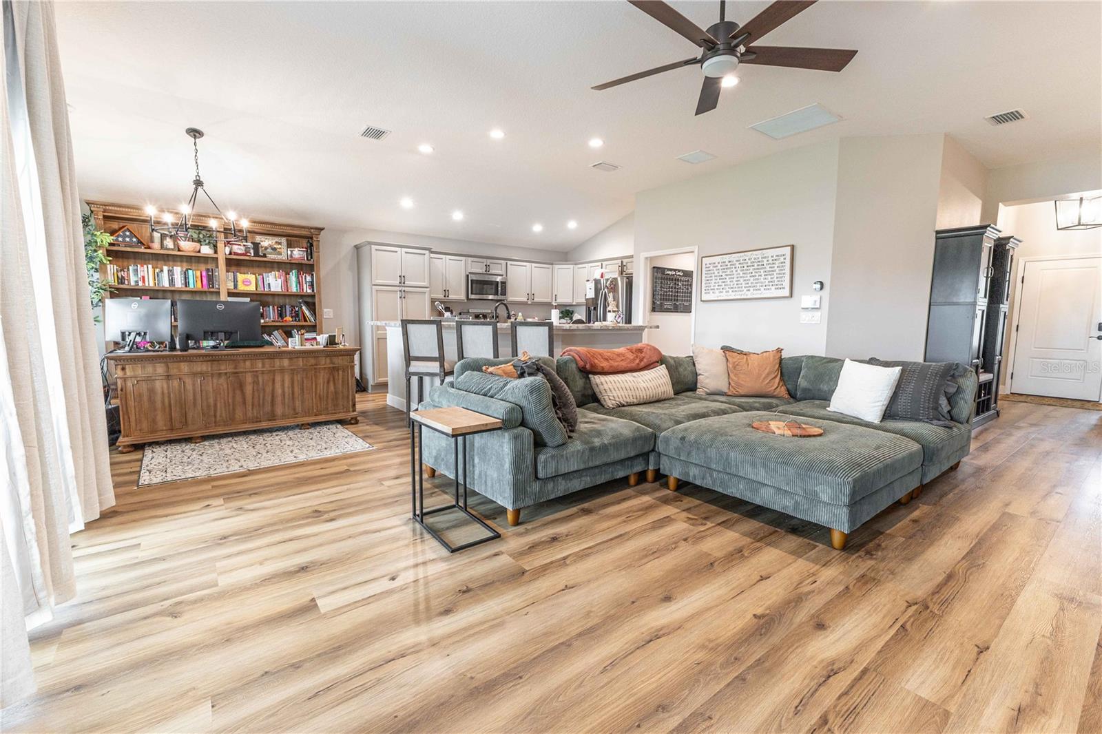 3273 DZURO DR, OXFORD, FL, 34484