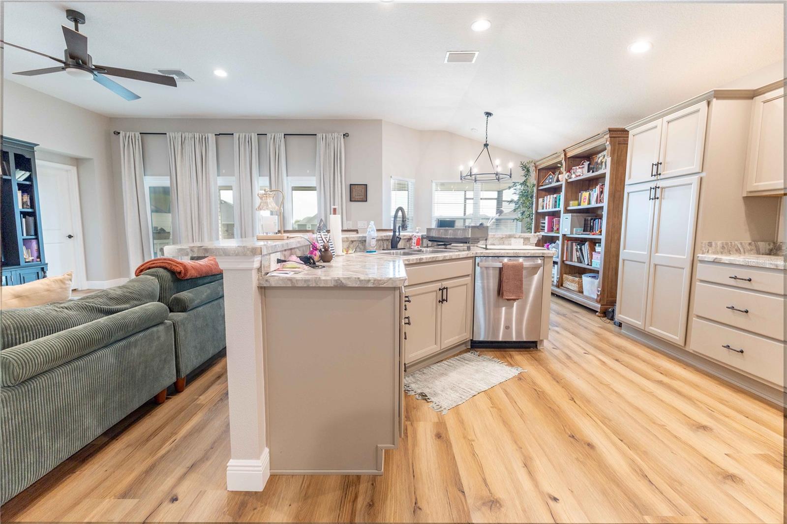 3273 DZURO DR, OXFORD, FL, 34484