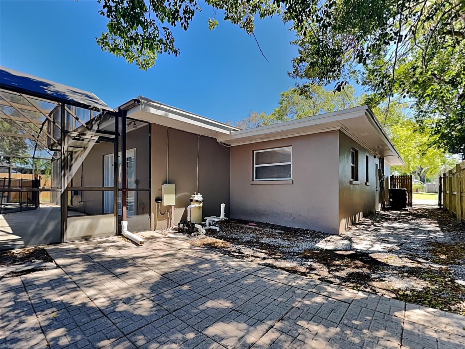 3052 GRAND VIEW AVE, CLEARWATER, FL, 33759