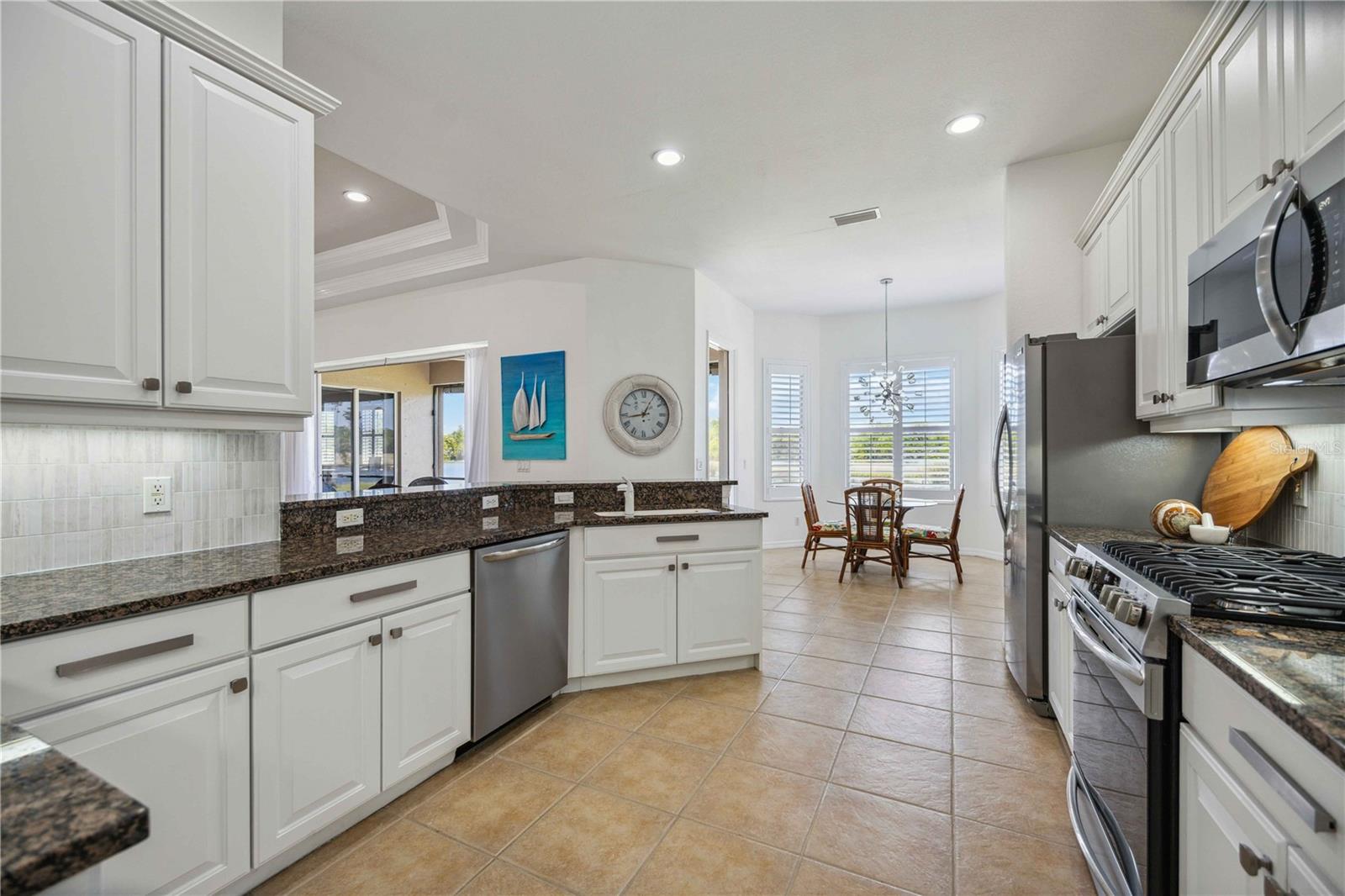 7554 CAMDEN HARBOUR DR, BRADENTON, FL, 34212