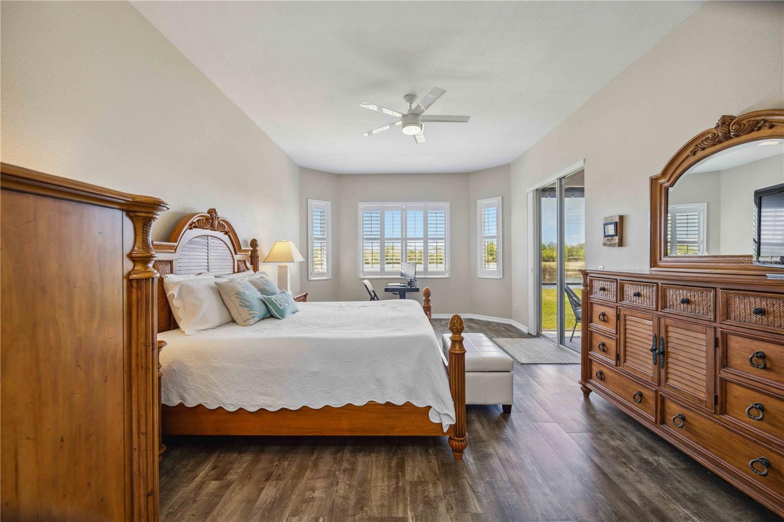 7554 CAMDEN HARBOUR DR, BRADENTON, FL, 34212