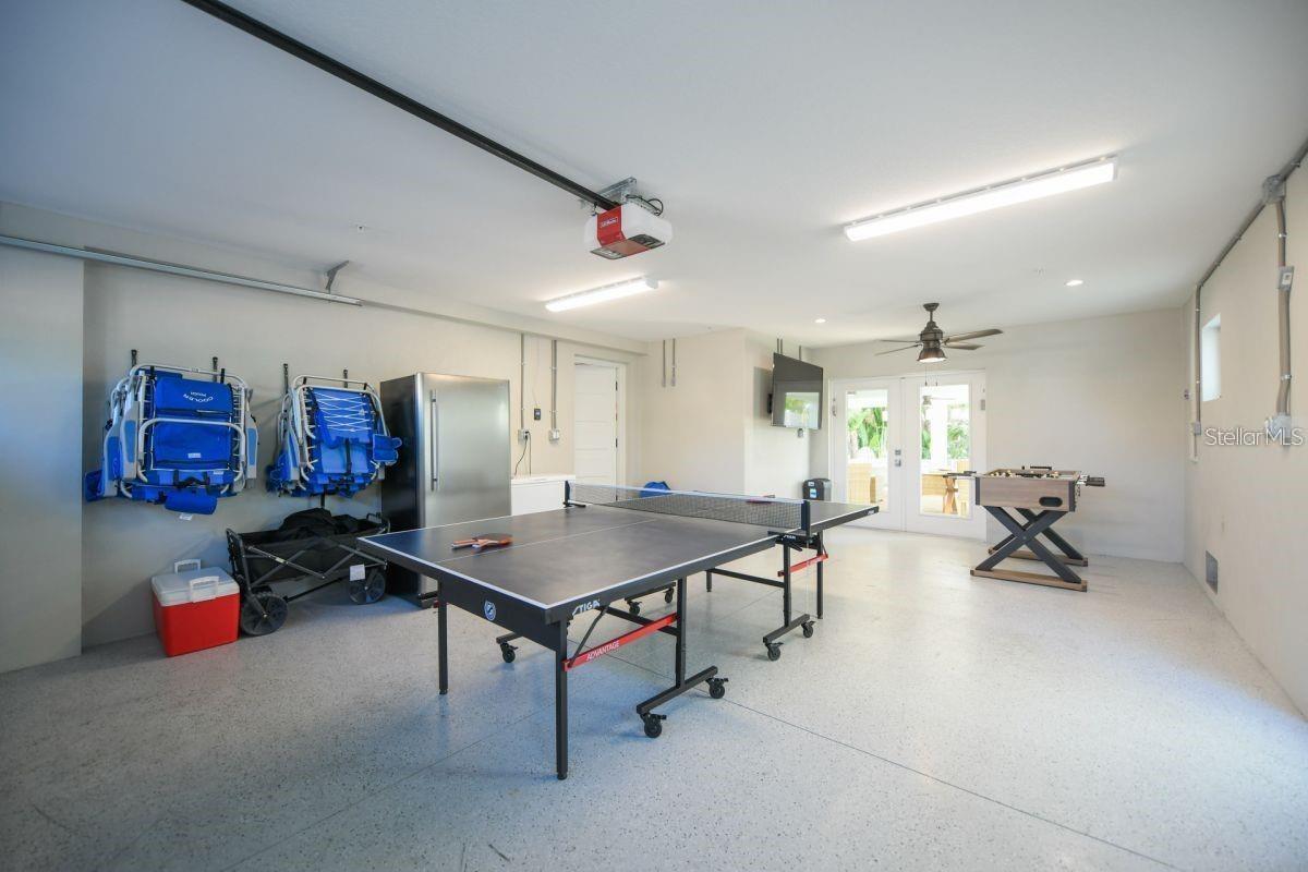 336 AVENIDA DE MAYO, SARASOTA, FL, 34242