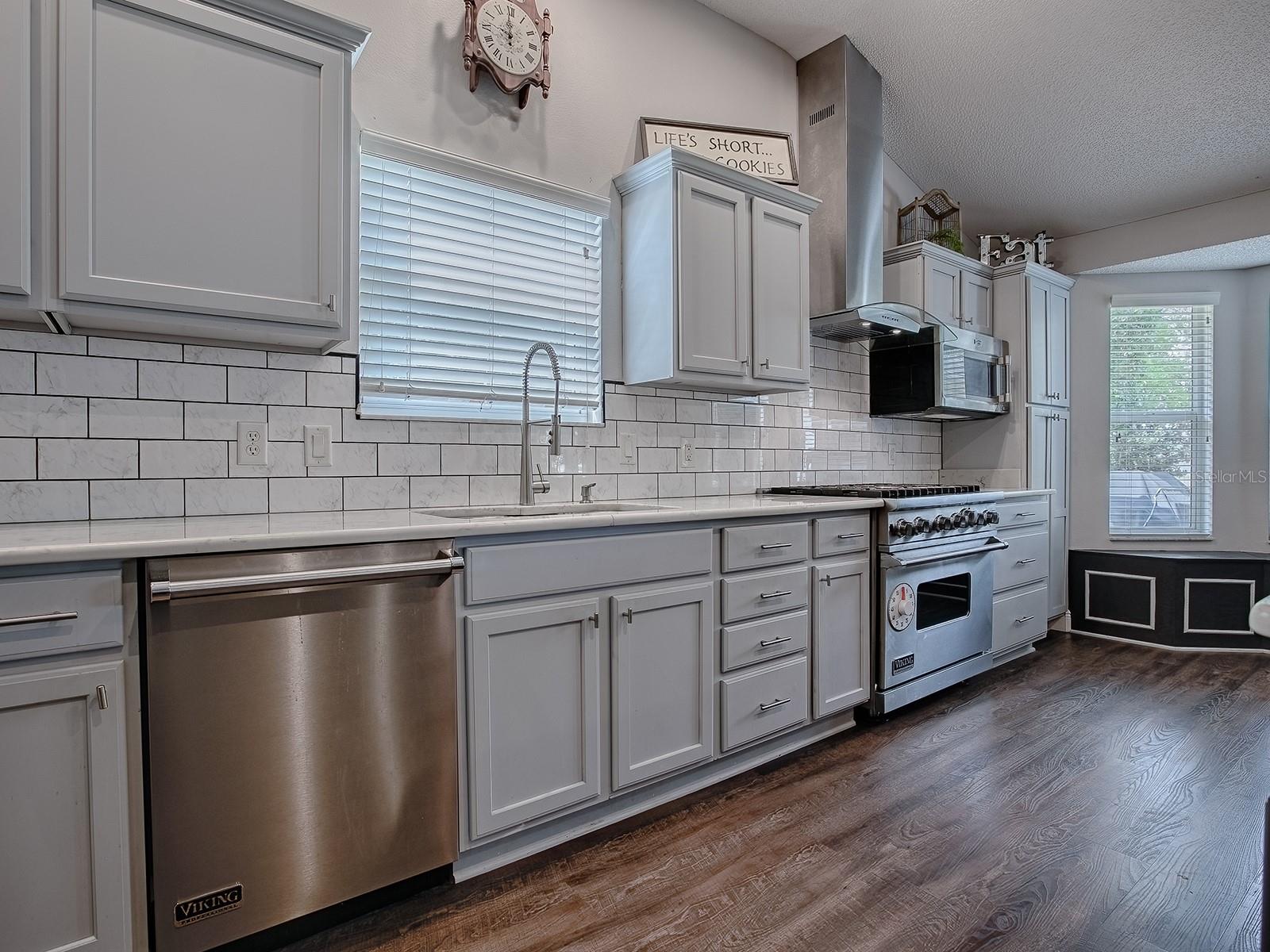 1739 LAKEWOOD DR, THE VILLAGES, FL, 32162