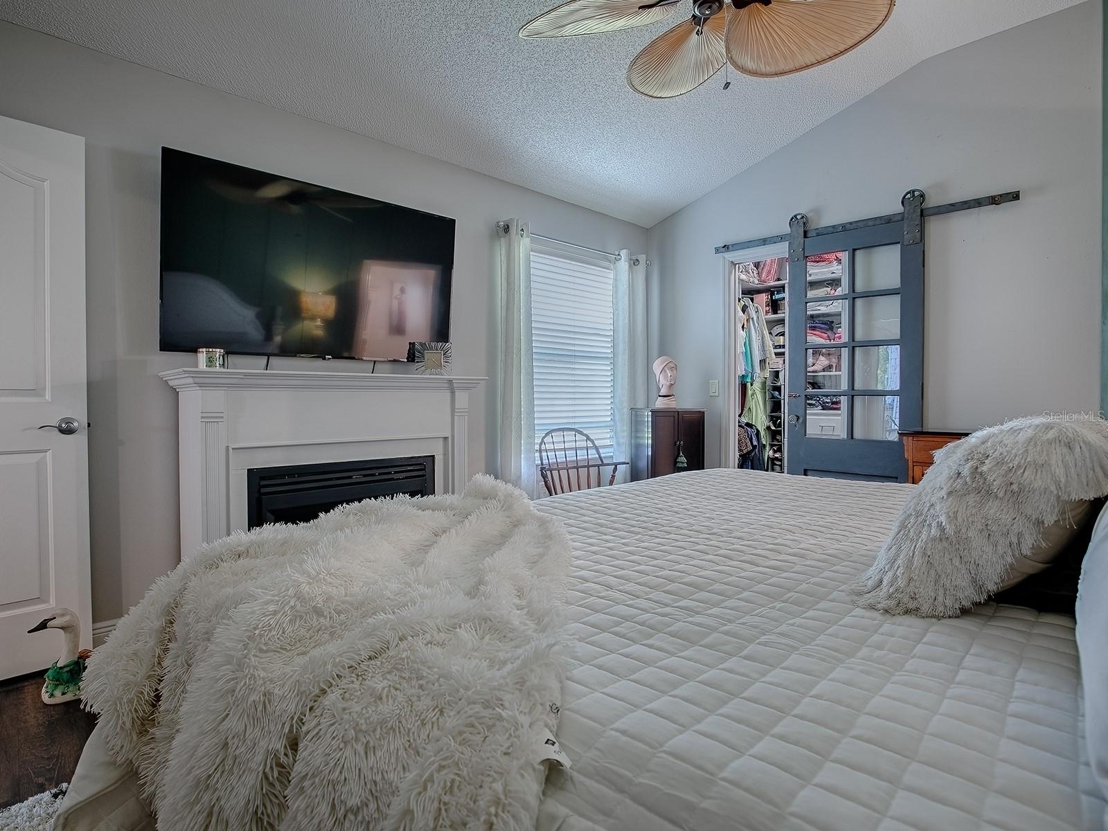 1739 LAKEWOOD DR, THE VILLAGES, FL, 32162