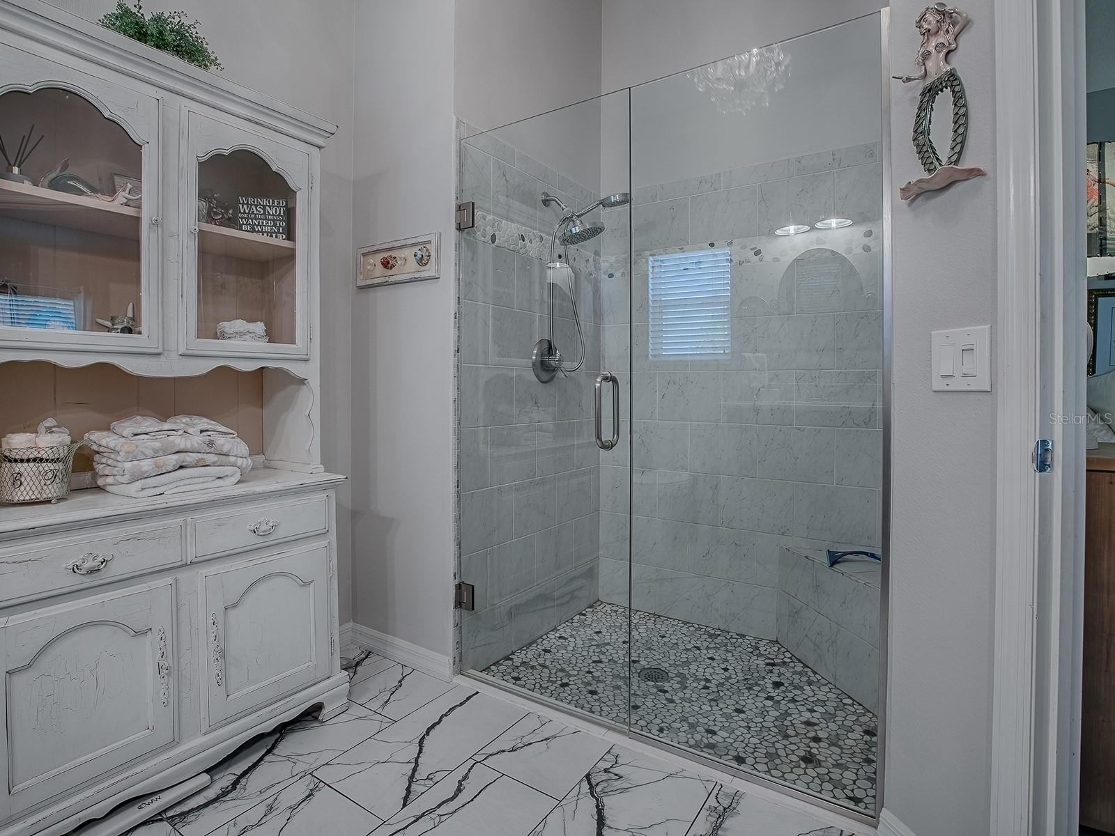 1739 LAKEWOOD DR, THE VILLAGES, FL, 32162