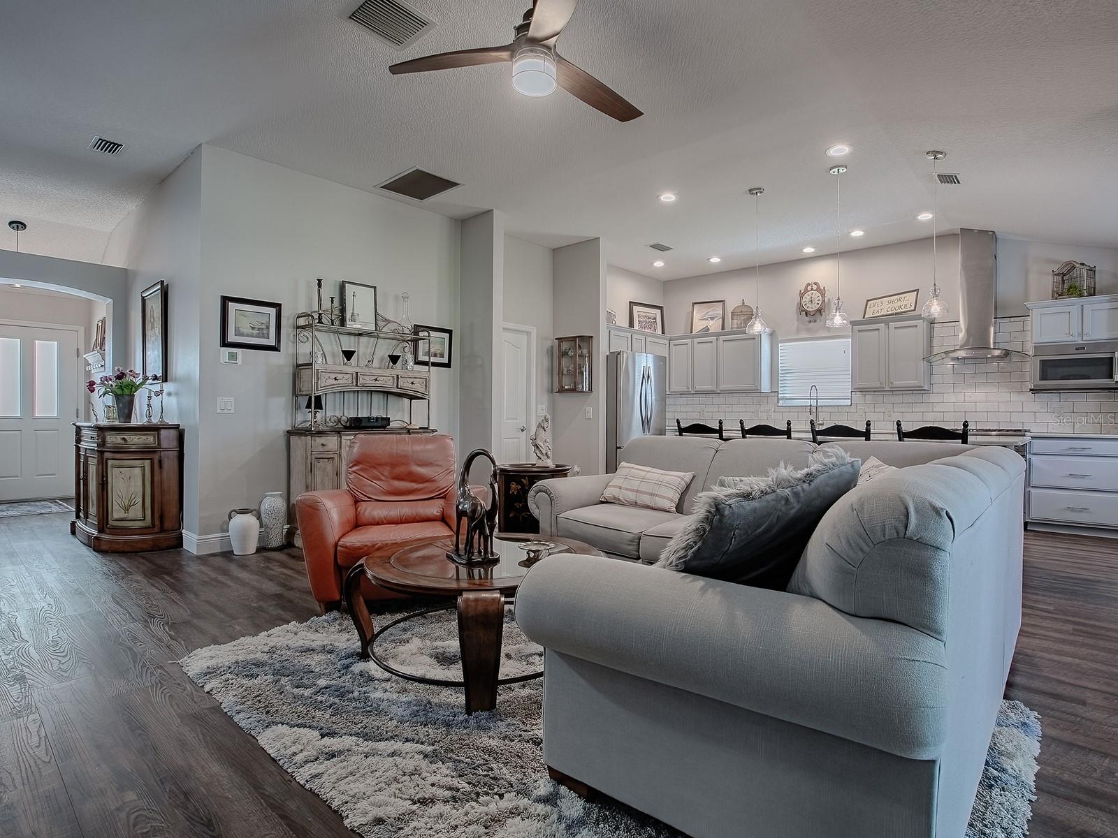 1739 LAKEWOOD DR, THE VILLAGES, FL, 32162