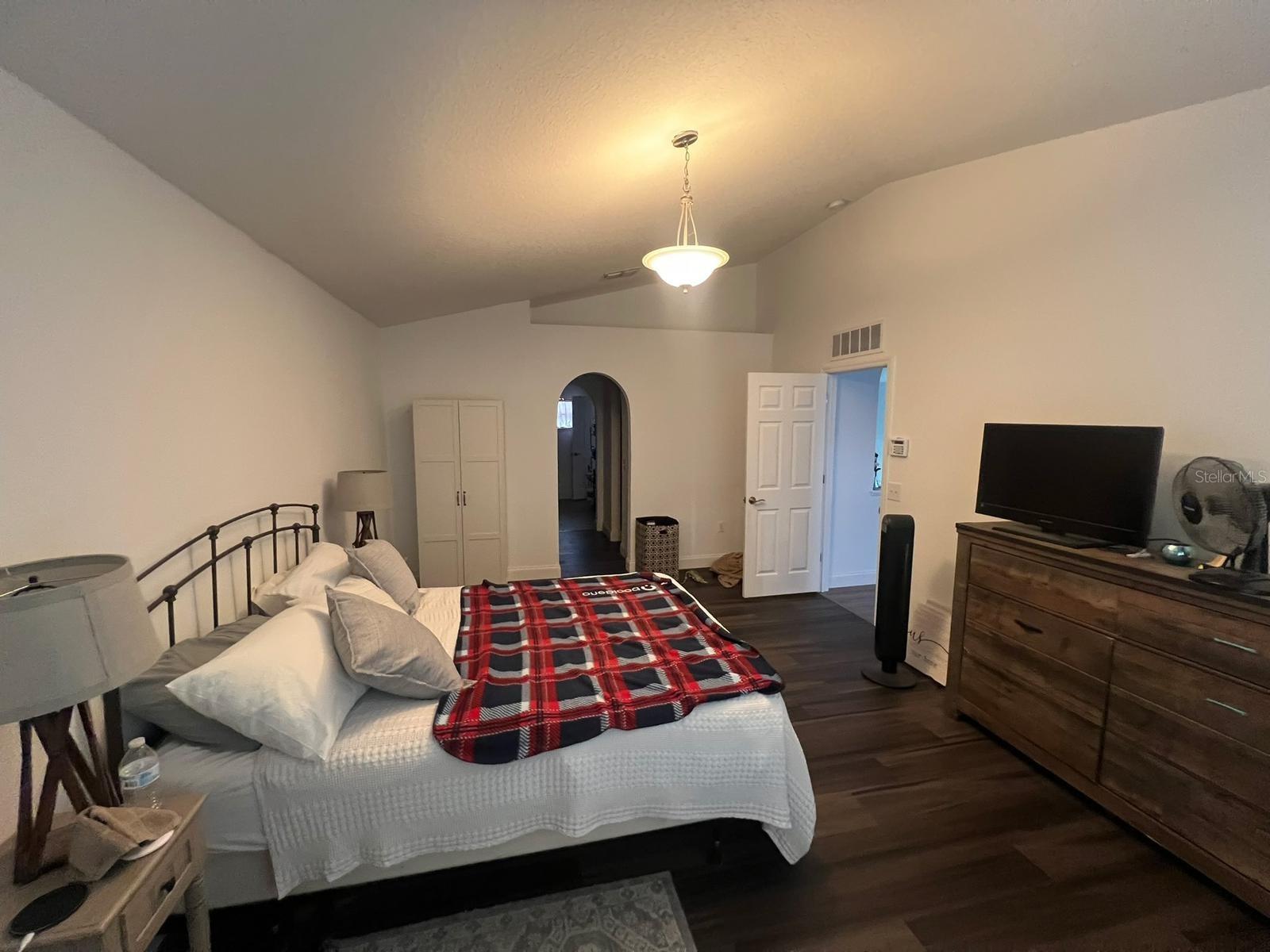 9295 MELODY CIR, PORT CHARLOTTE, FL, 33981