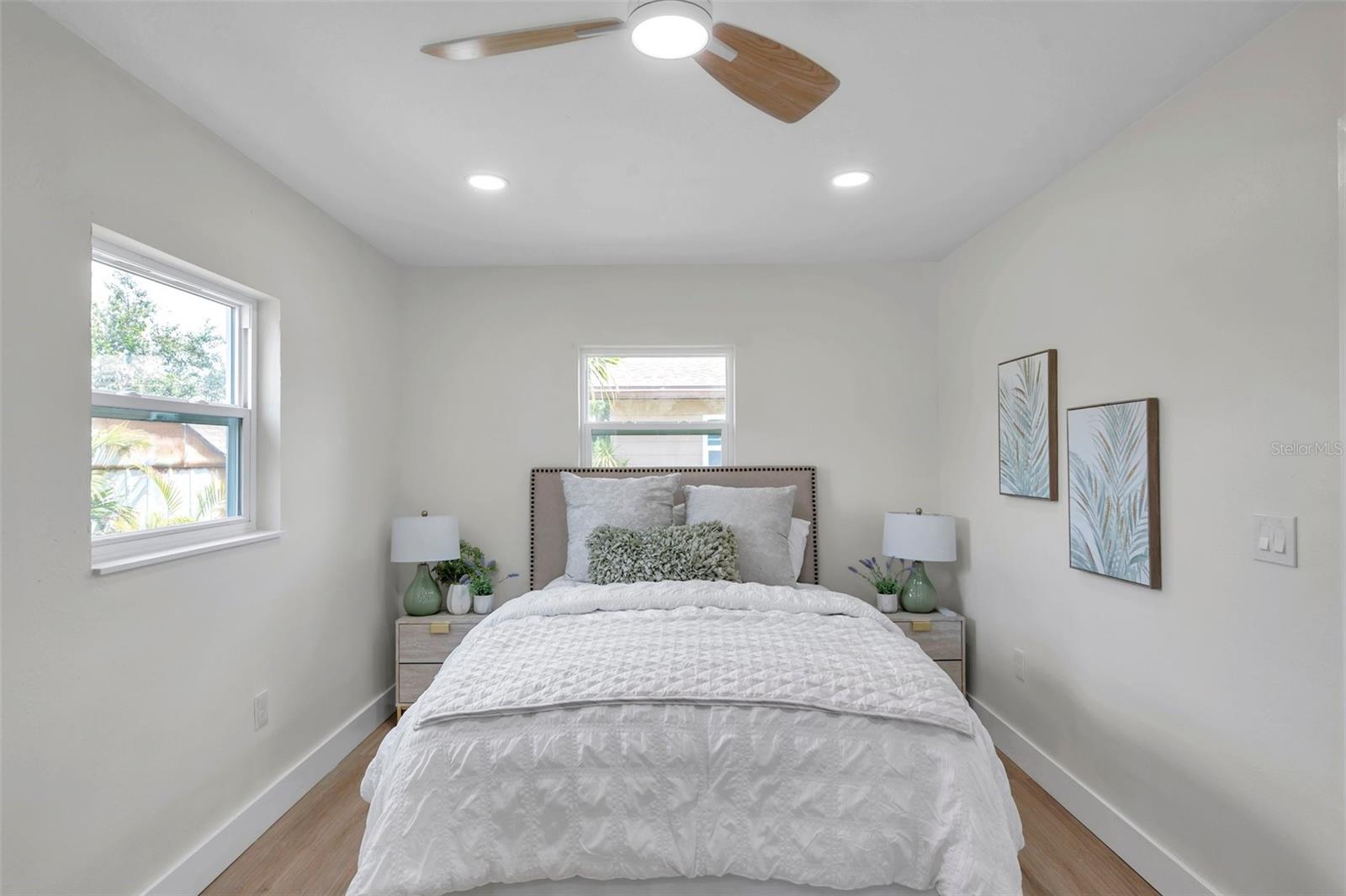 5833 DARTMOUTH AVE N, ST PETERSBURG, FL, 33710