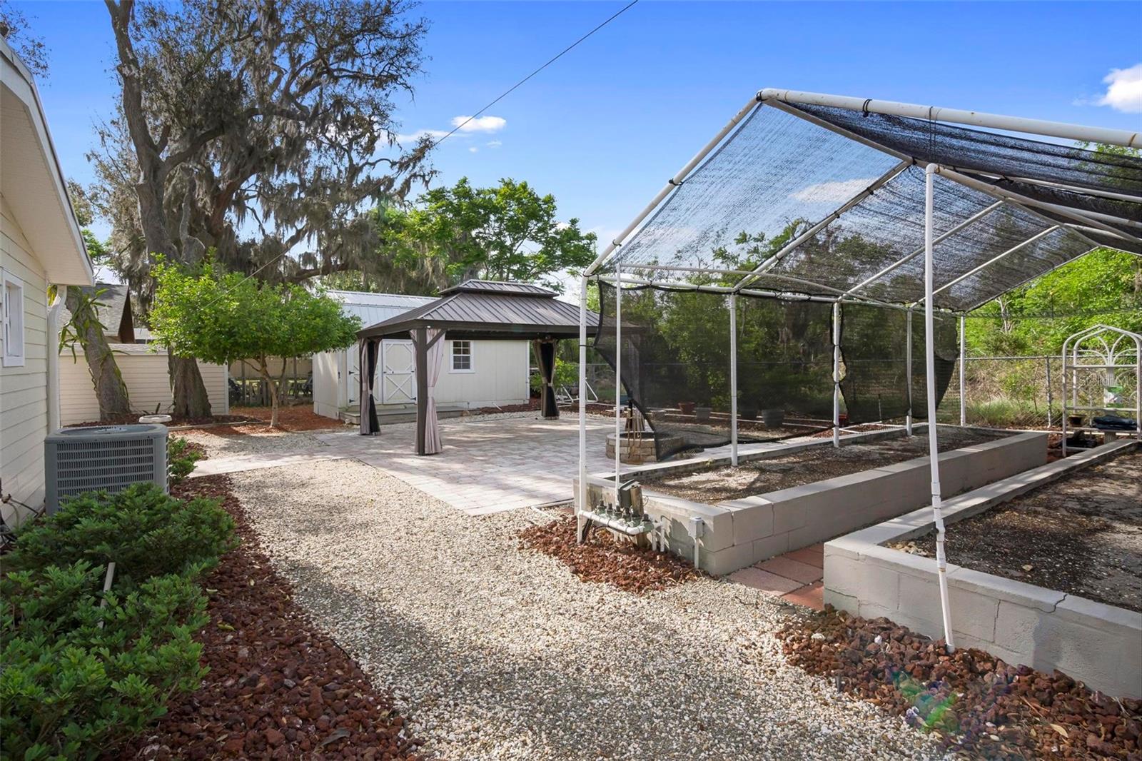 3005 GARDEN RD, EUSTIS, FL, 32726