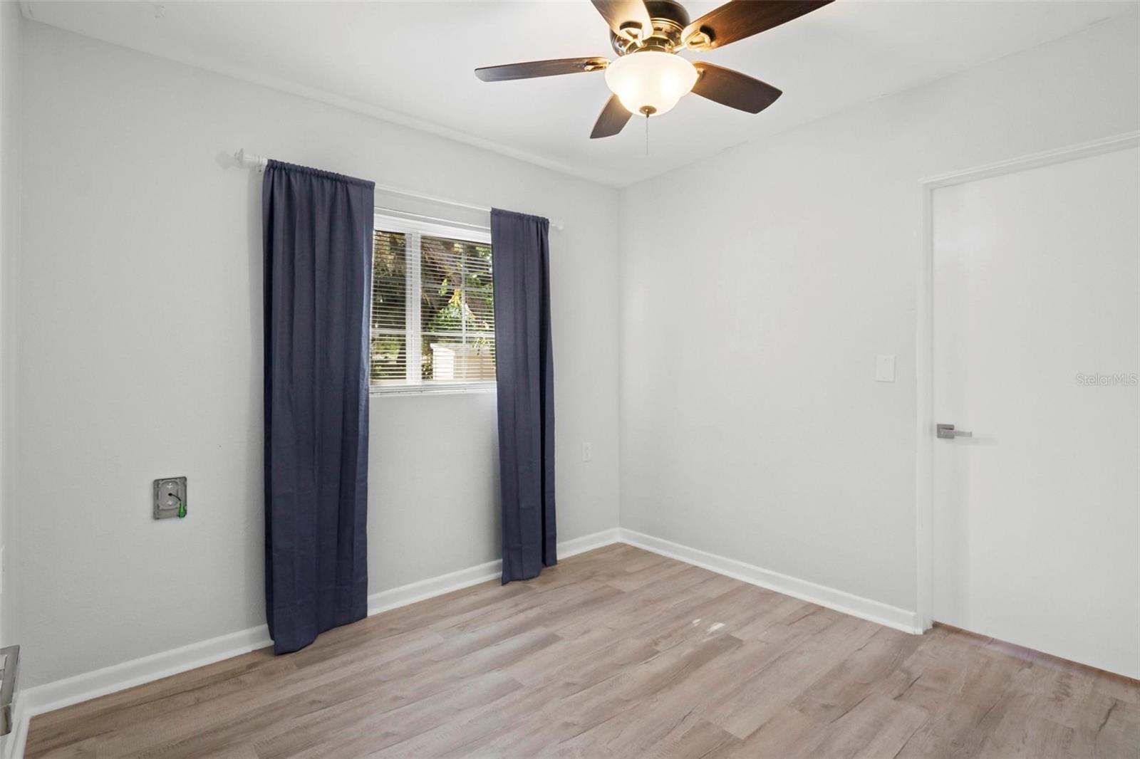 3005 GARDEN RD, EUSTIS, FL, 32726