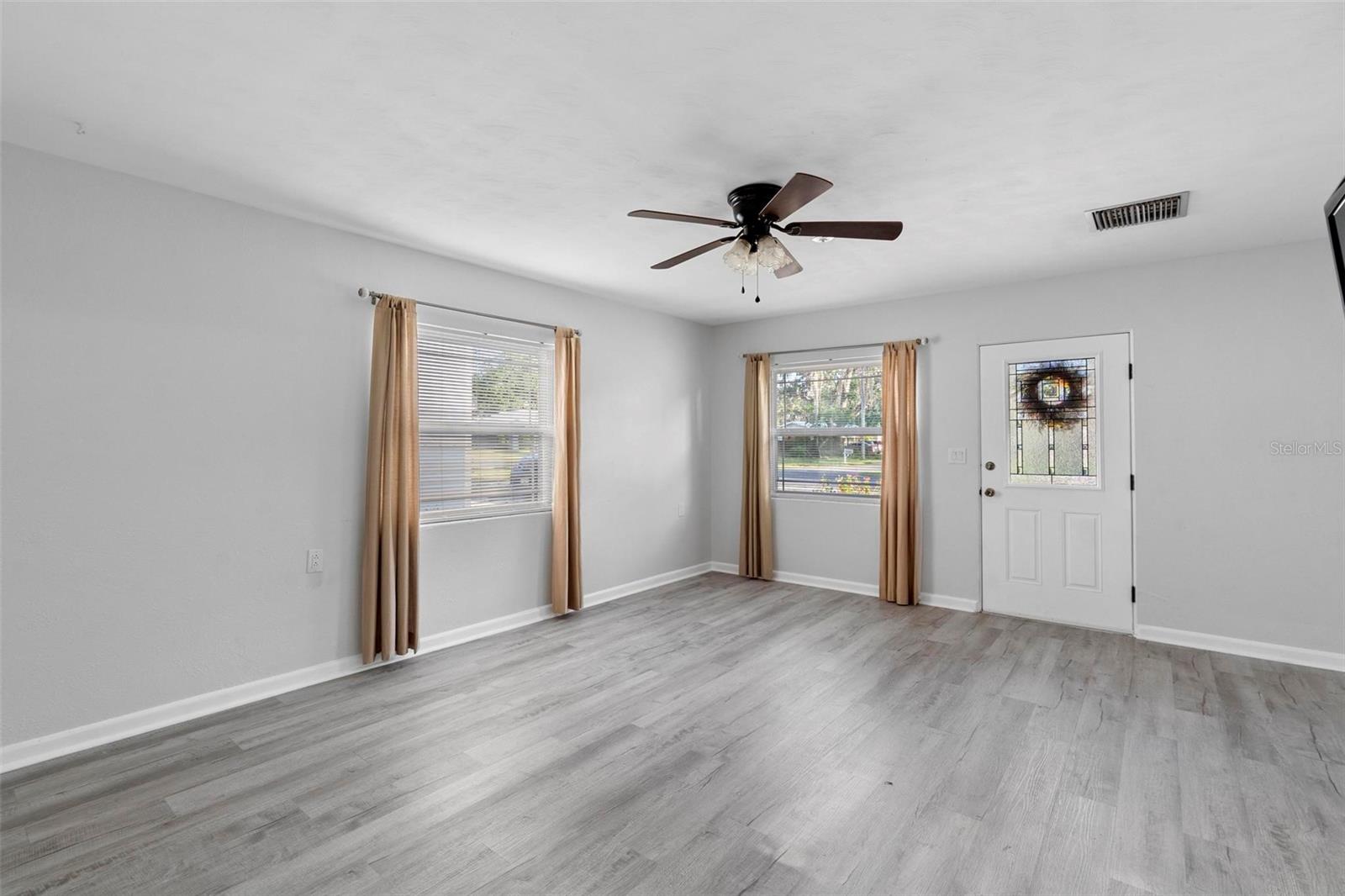 3005 GARDEN RD, EUSTIS, FL, 32726