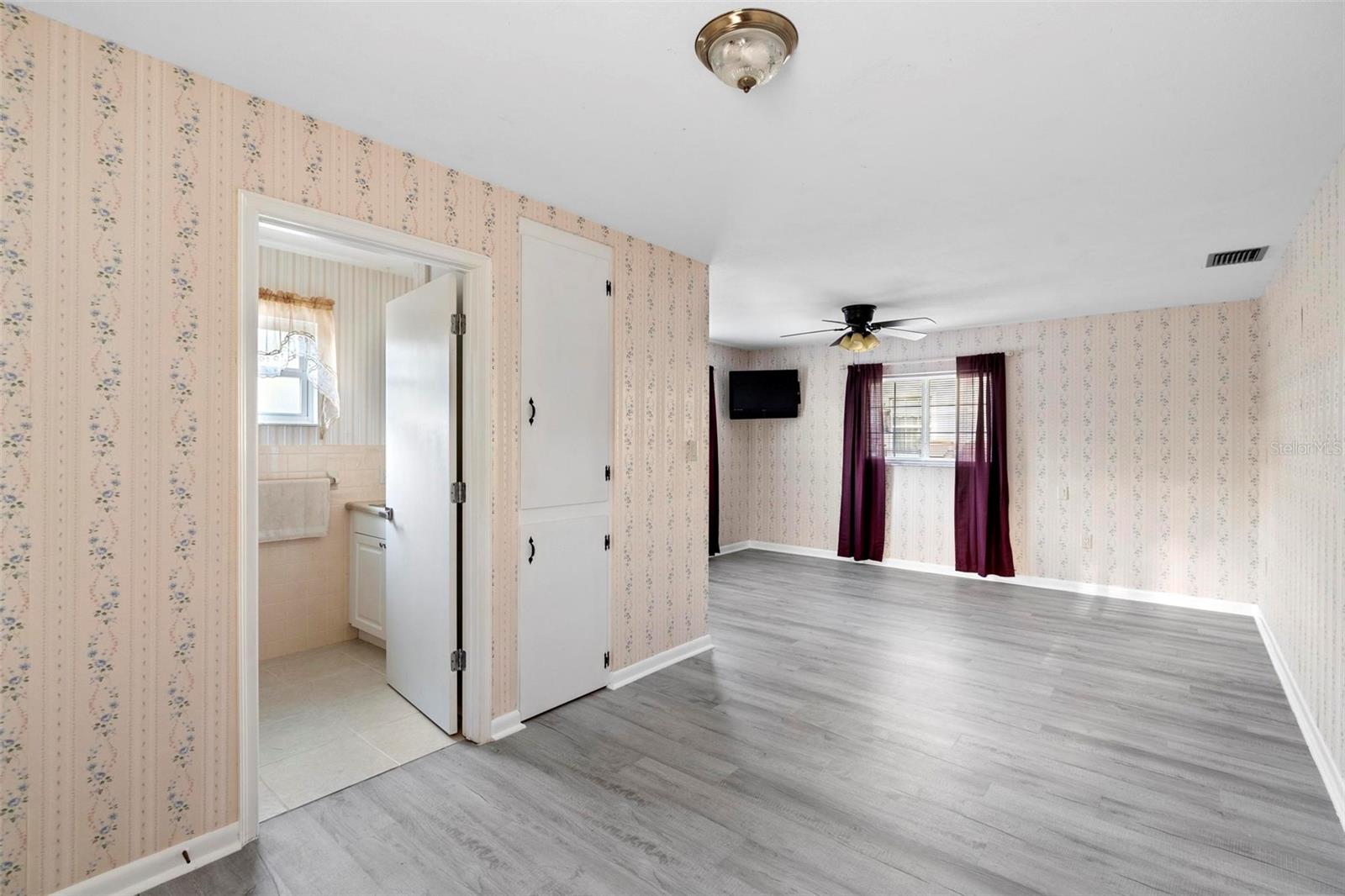 3005 GARDEN RD, EUSTIS, FL, 32726