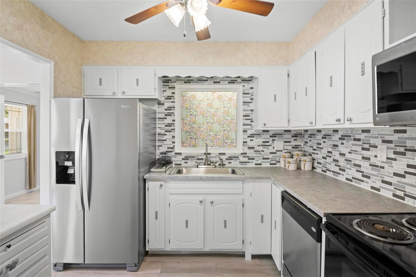 3005 GARDEN RD, EUSTIS, FL, 32726