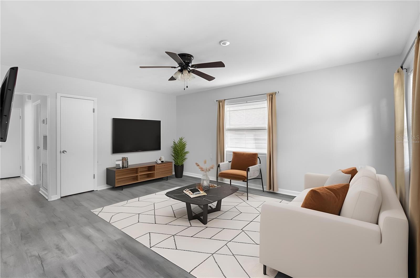 3005 GARDEN RD, EUSTIS, FL, 32726