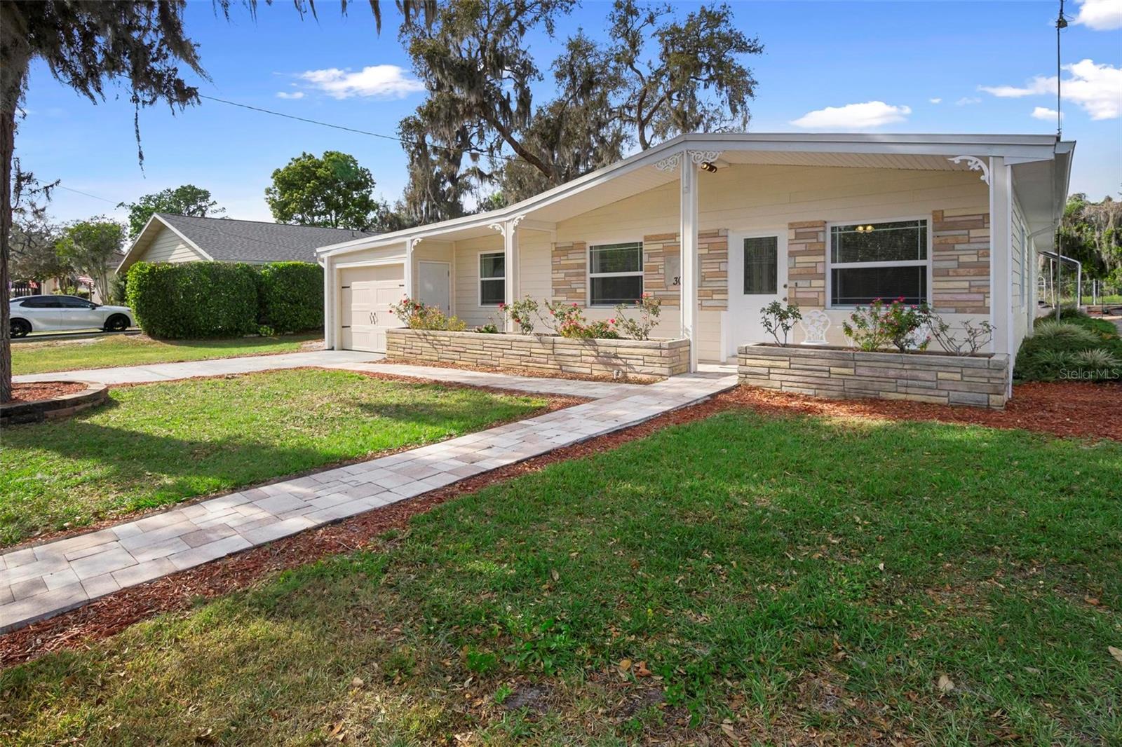 3005 GARDEN RD, EUSTIS, FL, 32726