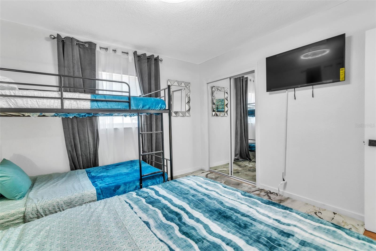 7530 85TH LN, SEMINOLE, FL, 33777