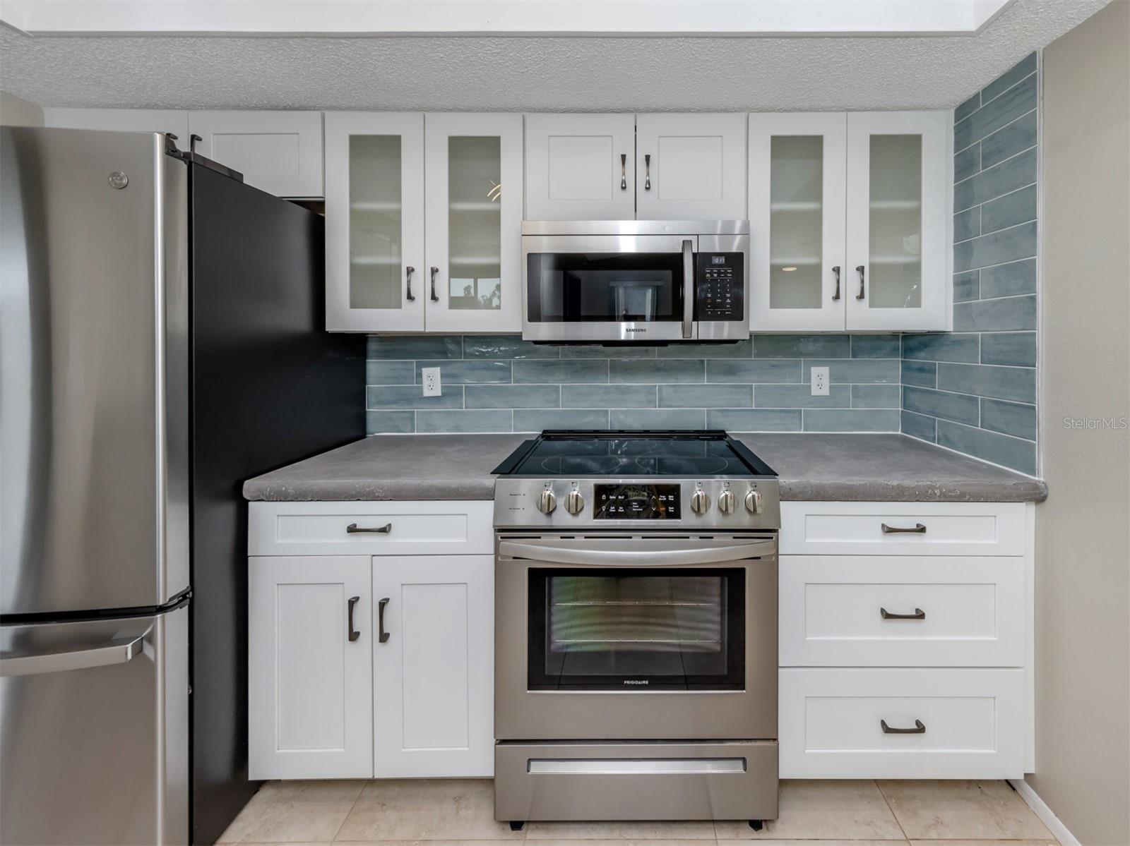 1234 PINEBROOK WAY, VENICE, FL, 34285