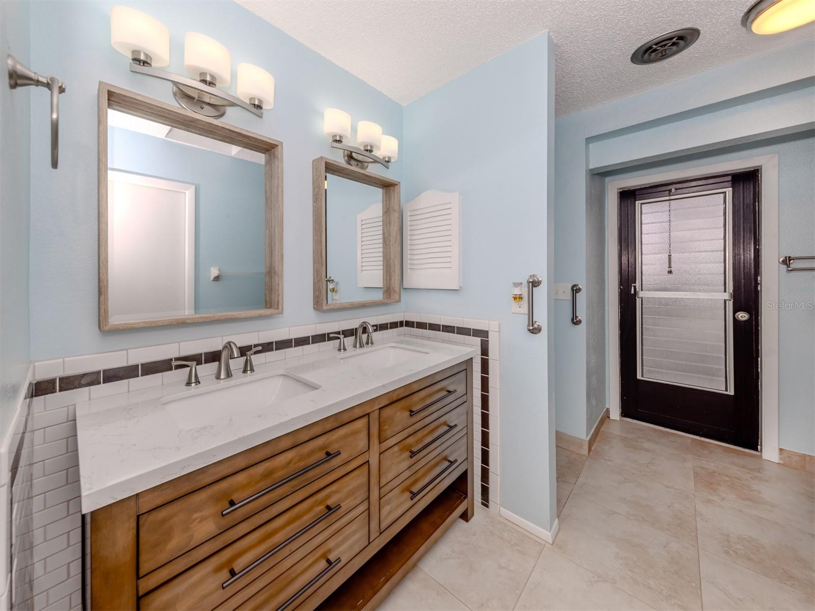 1234 PINEBROOK WAY, VENICE, FL, 34285