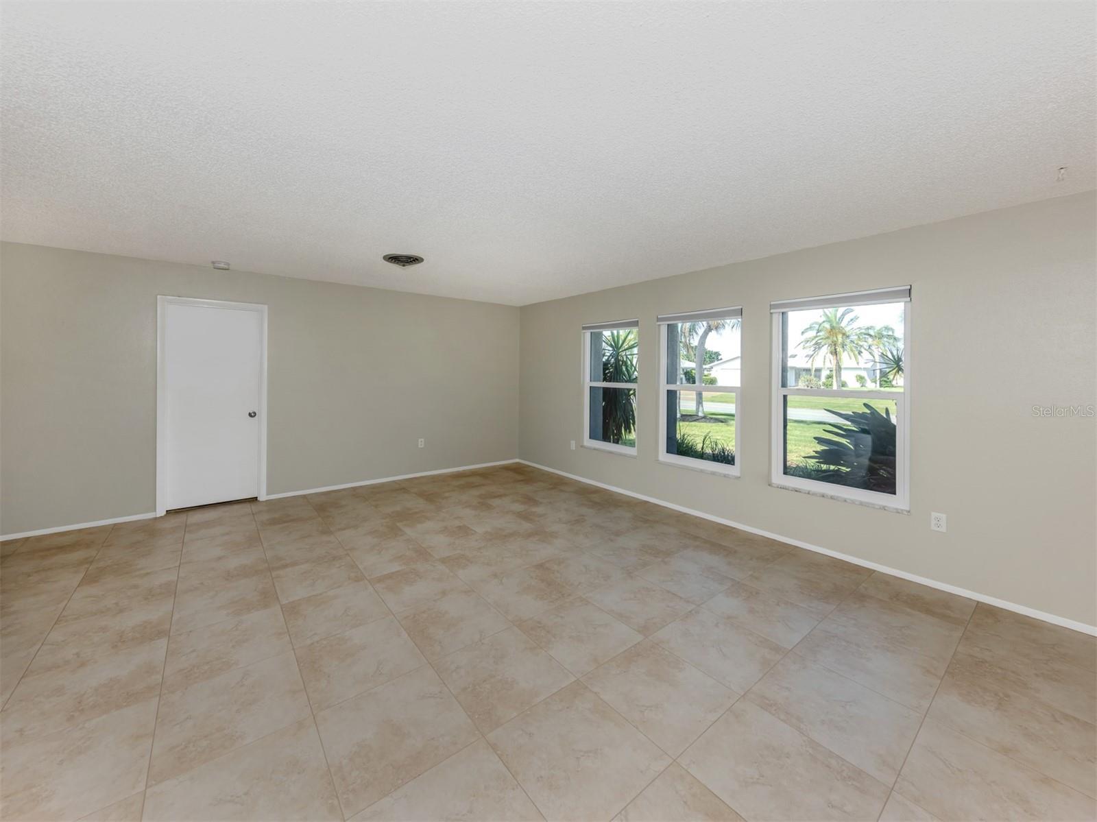 1234 PINEBROOK WAY, VENICE, FL, 34285