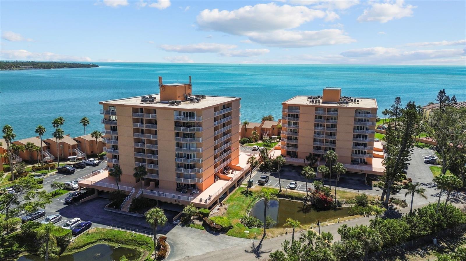 7430 SUNSHINE SKYWAY LN S #402, ST PETERSBURG, FL, 33711
