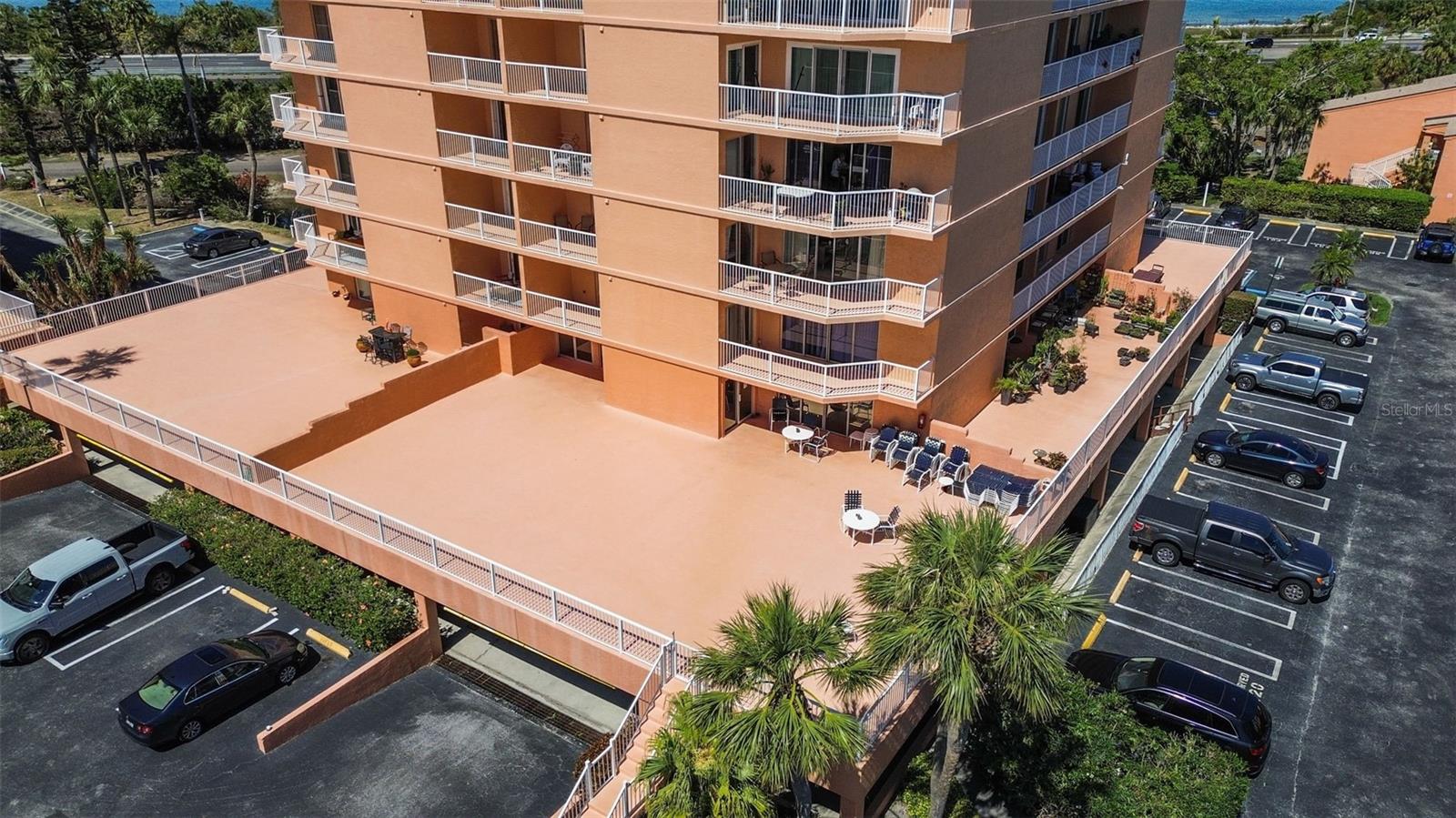 7430 SUNSHINE SKYWAY LN S #402, ST PETERSBURG, FL, 33711