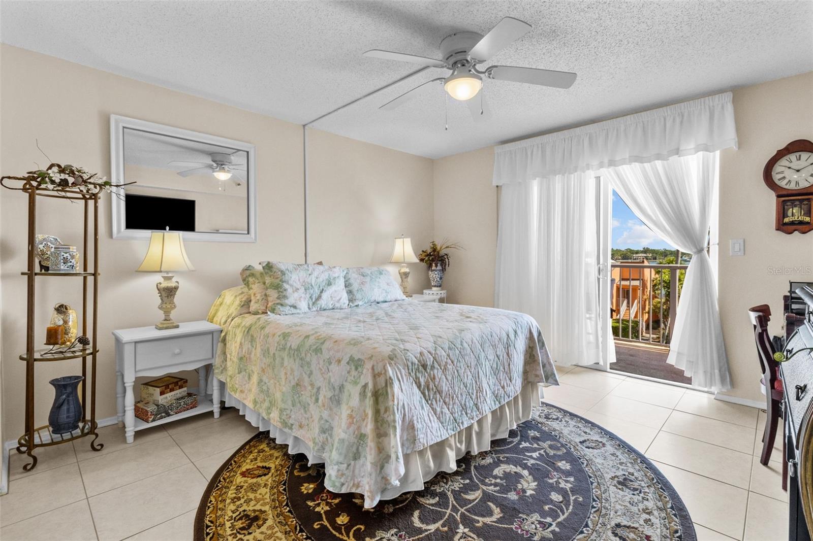 7430 SUNSHINE SKYWAY LN S #402, ST PETERSBURG, FL, 33711