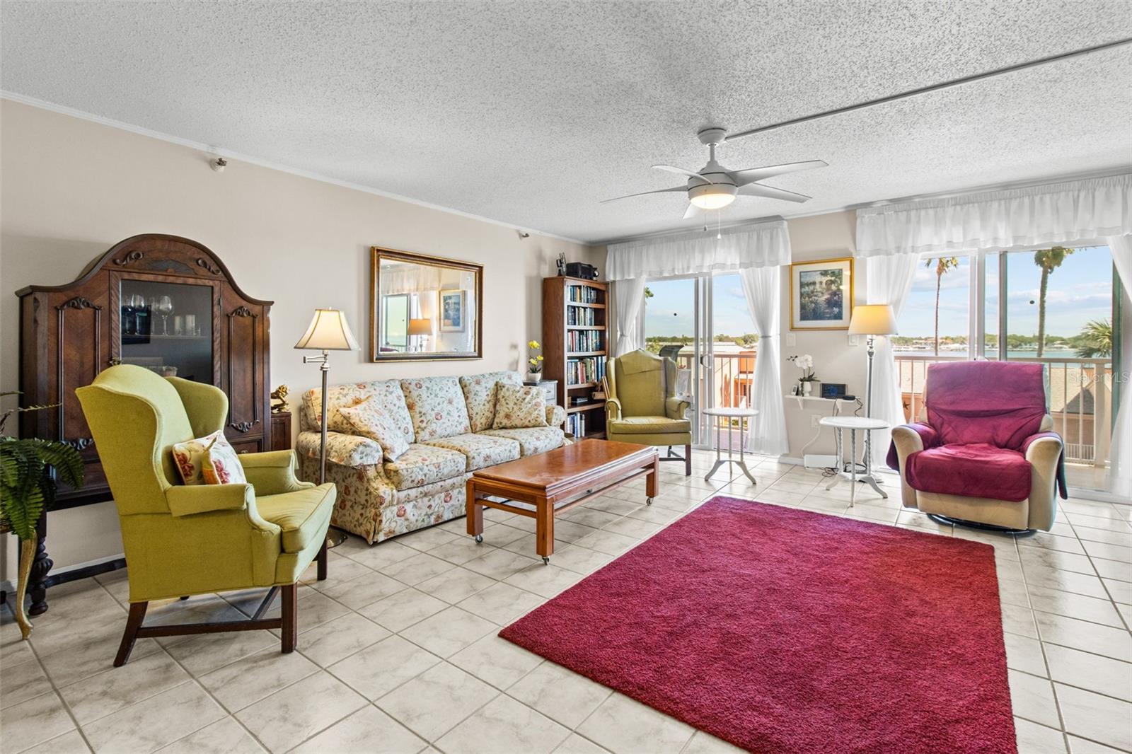 7430 SUNSHINE SKYWAY LN S #402, ST PETERSBURG, FL, 33711
