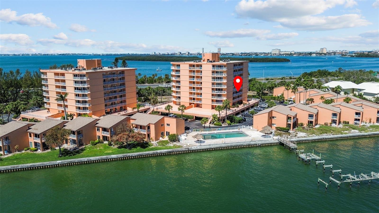 7430 SUNSHINE SKYWAY LN S #402, ST PETERSBURG, FL, 33711