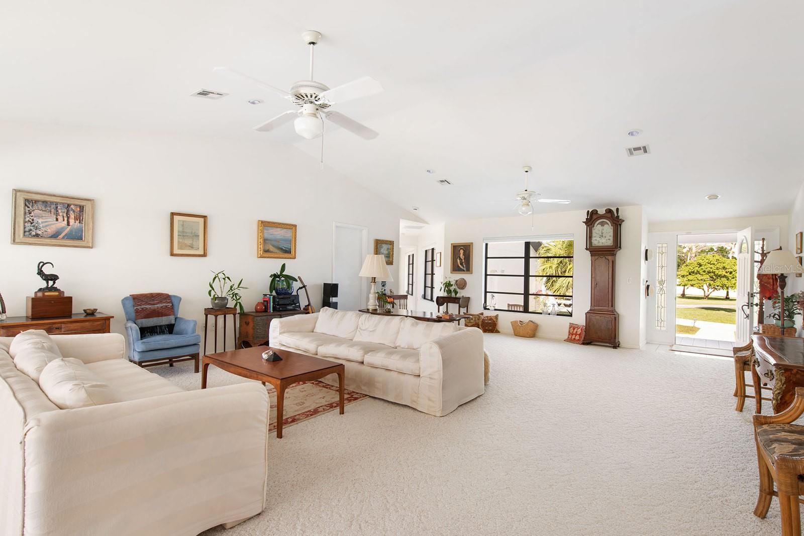 60 N OXFORD DR, ENGLEWOOD, FL, 34223