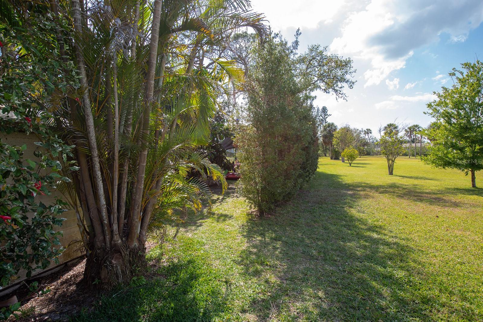 60 N OXFORD DR, ENGLEWOOD, FL, 34223