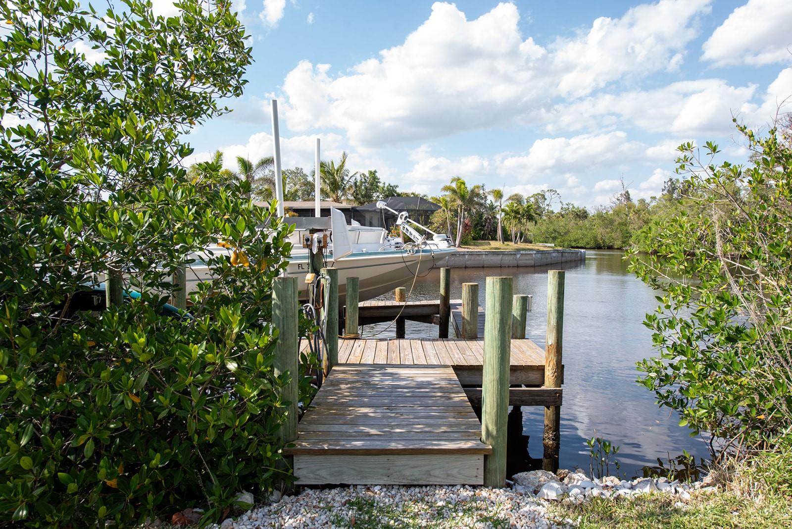 60 N OXFORD DR, ENGLEWOOD, FL, 34223